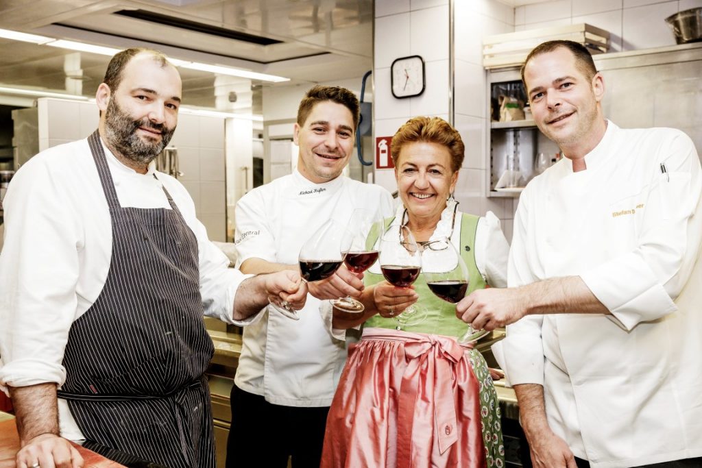 Angelika Falkner veranstaltet das Genussfestival „Wein am Berg“